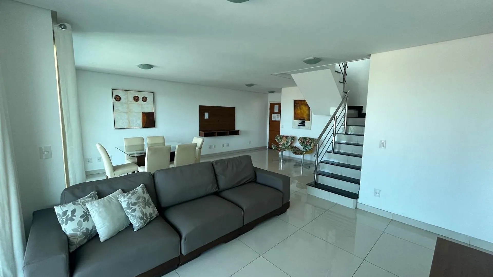 Cobertura Duplex Em Condominio De Alto Luxo - 402 Cabo Frio